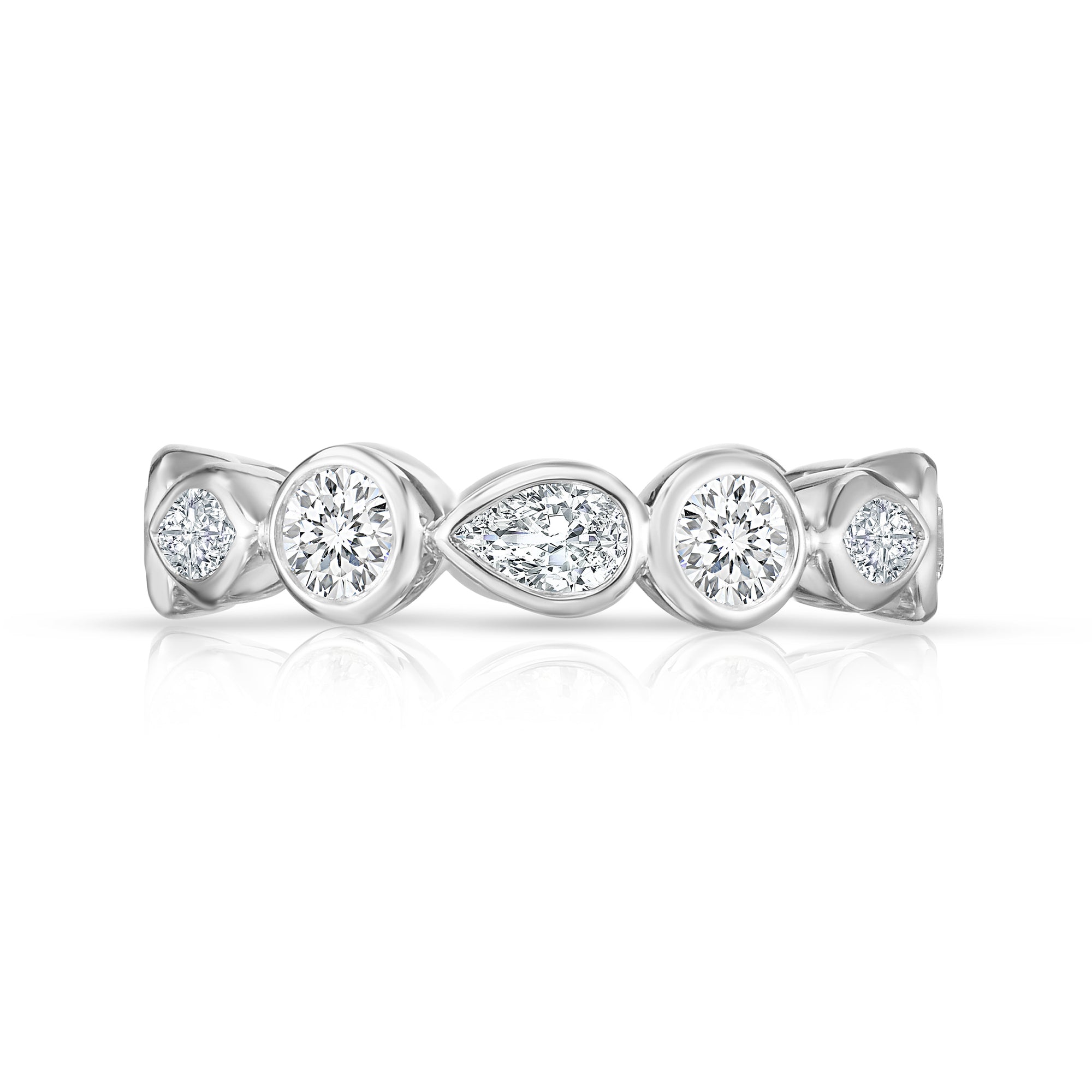 18K WHITE GOLD DOLCE SINGLE ROW DIAMOND RING