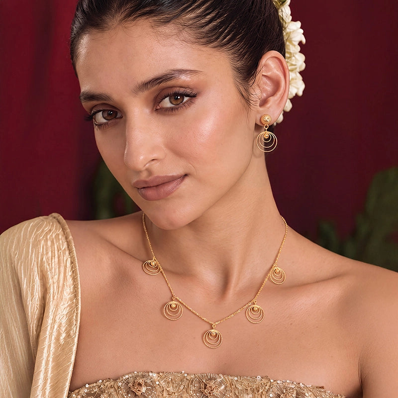 Elegant 22k Yellow Gold Necklace Set Featuring Beautiful Spiral Design for Women
