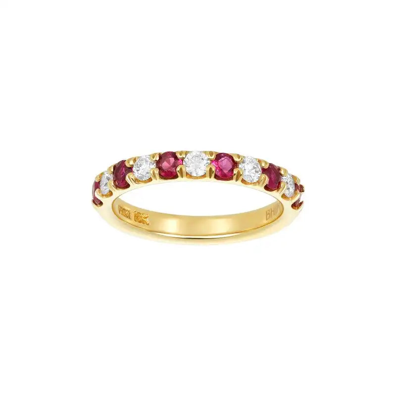 18K Yellow Gold Diamond Band