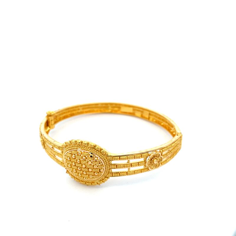 Beautiful 22K Yellow Gold Kada Bangle for Women Classic Design Everyday Wear