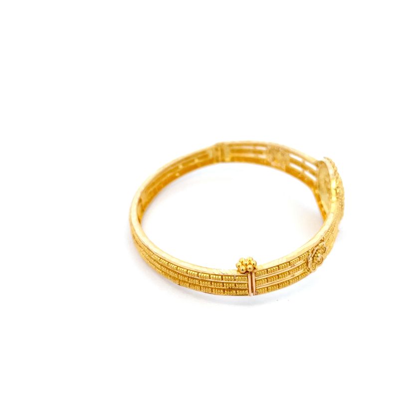 Beautiful 22K Yellow Gold Kada Bangle for Women Classic Design Everyday Wear