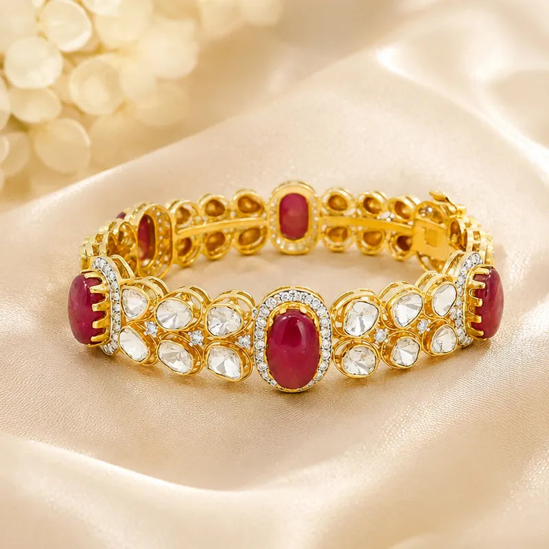 Set of Bangles in uncut Diamonds and Rubies
