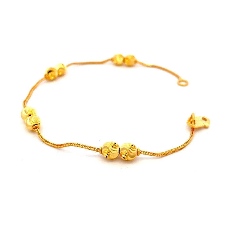 Elegant 22K Yellow Gold Bracelet Simple Design for Everyday Wear