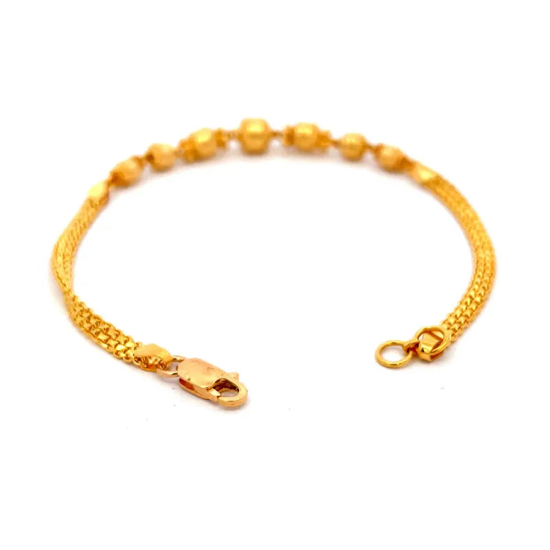 Elegant 22K yellow gold bracelet a timeless and classic jewelry piece