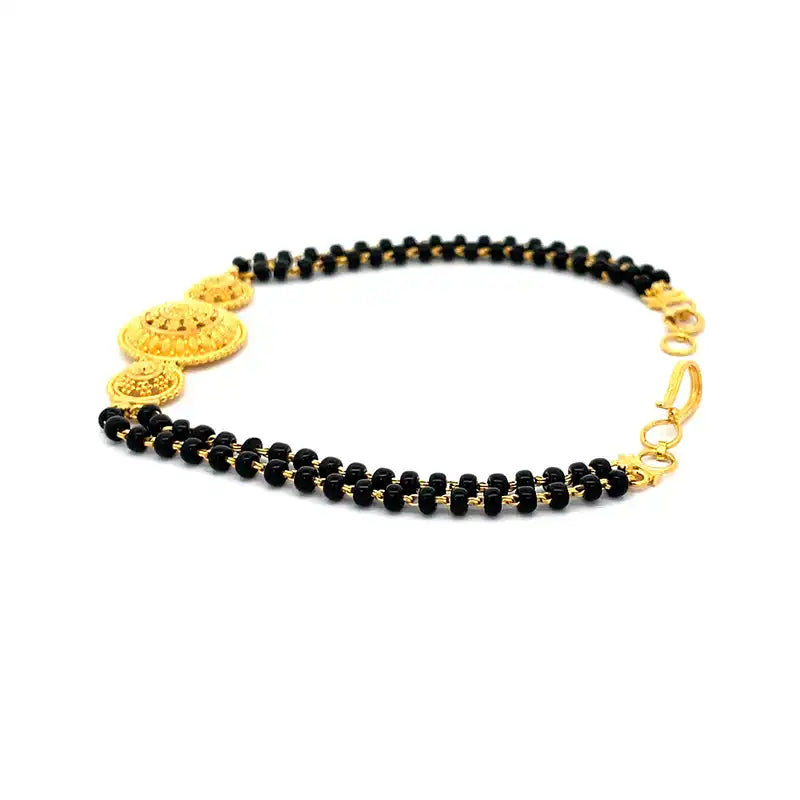 Elegant Black Beaded Bracelet 8.0 inch 22K Yellow Gold Sophisticated Accessory