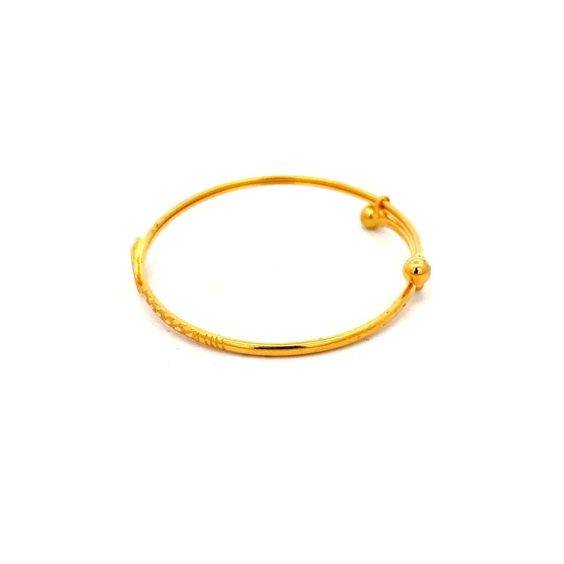 Elegant 22K yellow gold baby bangle set for a special little one