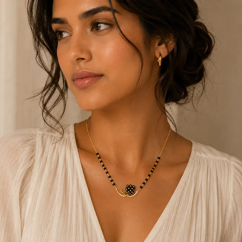 Elegant Gold Diamond and black bead Necklace for Casual wear