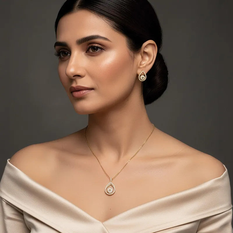 Gold & Diamond Teardrop Pendant Set