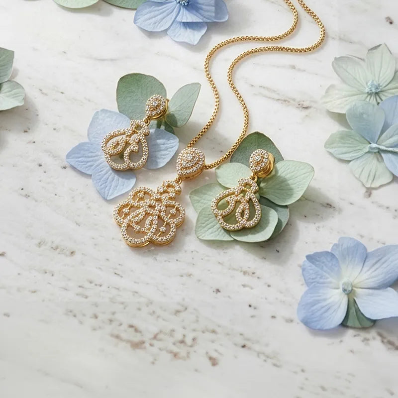 Waves of Joy, Pendant Set