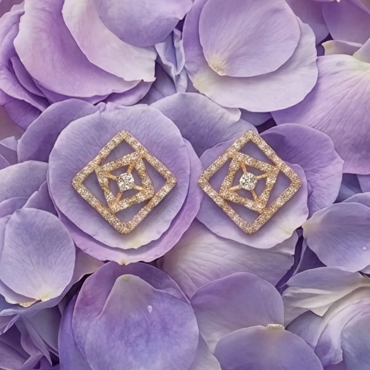 Rhombus Patterned Gold Diamond  Stud Earrings Yellow Gold