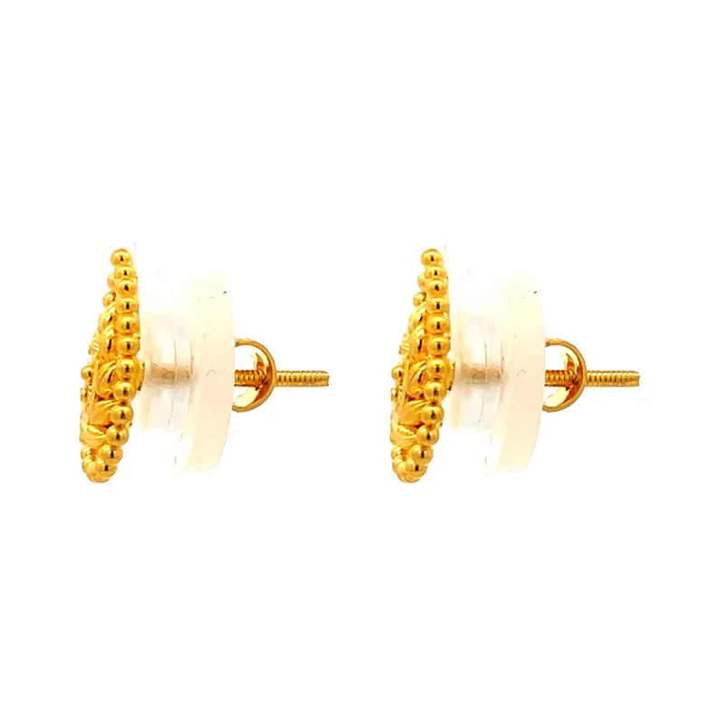 Elegant Gold Teardrop Earring