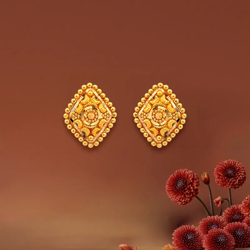 Elegant 22k Yellow Gold Stud Earrings for Timeless Everyday Wear