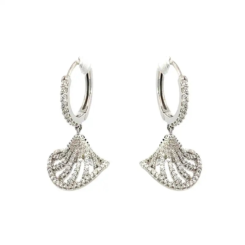 18K White Gold Dangling Earrings