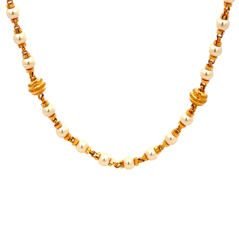 Beautiful 22K Yellow Gold Fancy Chain Necklace for Everyday Elegance