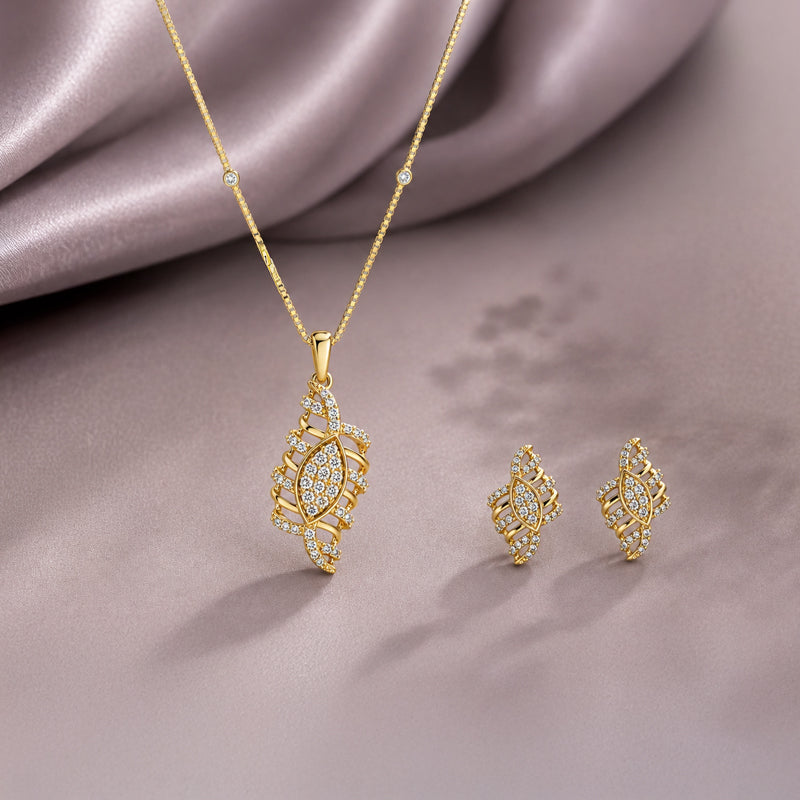 Elegant Gold Diamond Pendant Set with chain