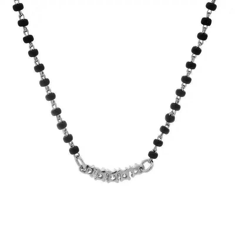 Elegant 18K White Gold Diamond Mangalsutra Necklace for Timeless Appeal