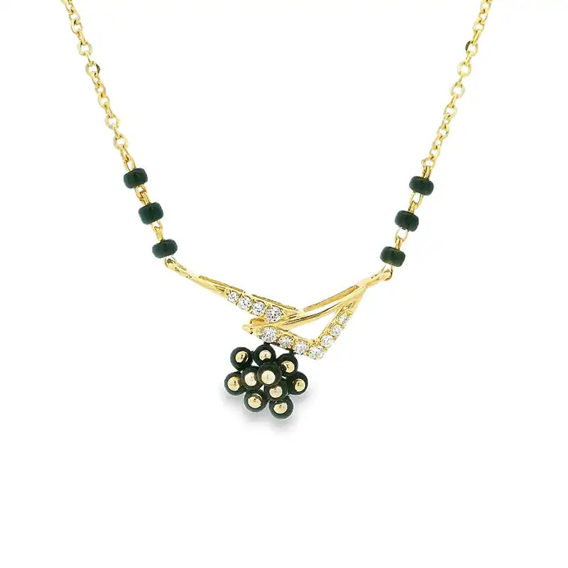 Abstract 18K Yellow Gold Necklace with Diamond Accent for Timeless Style