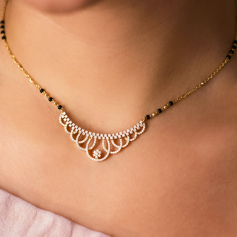 Elegant 18K Yellow Gold Diamond Mangalsutra Necklace for Timeless Appeal