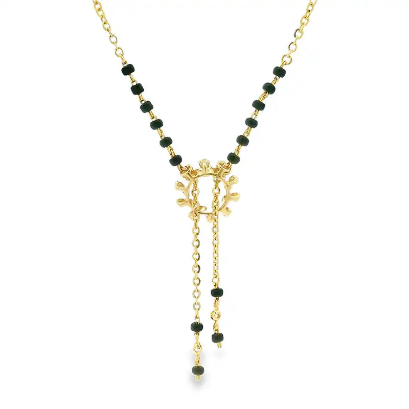 Graceful Diamond Pendant Mangalsutra in 18K Gold