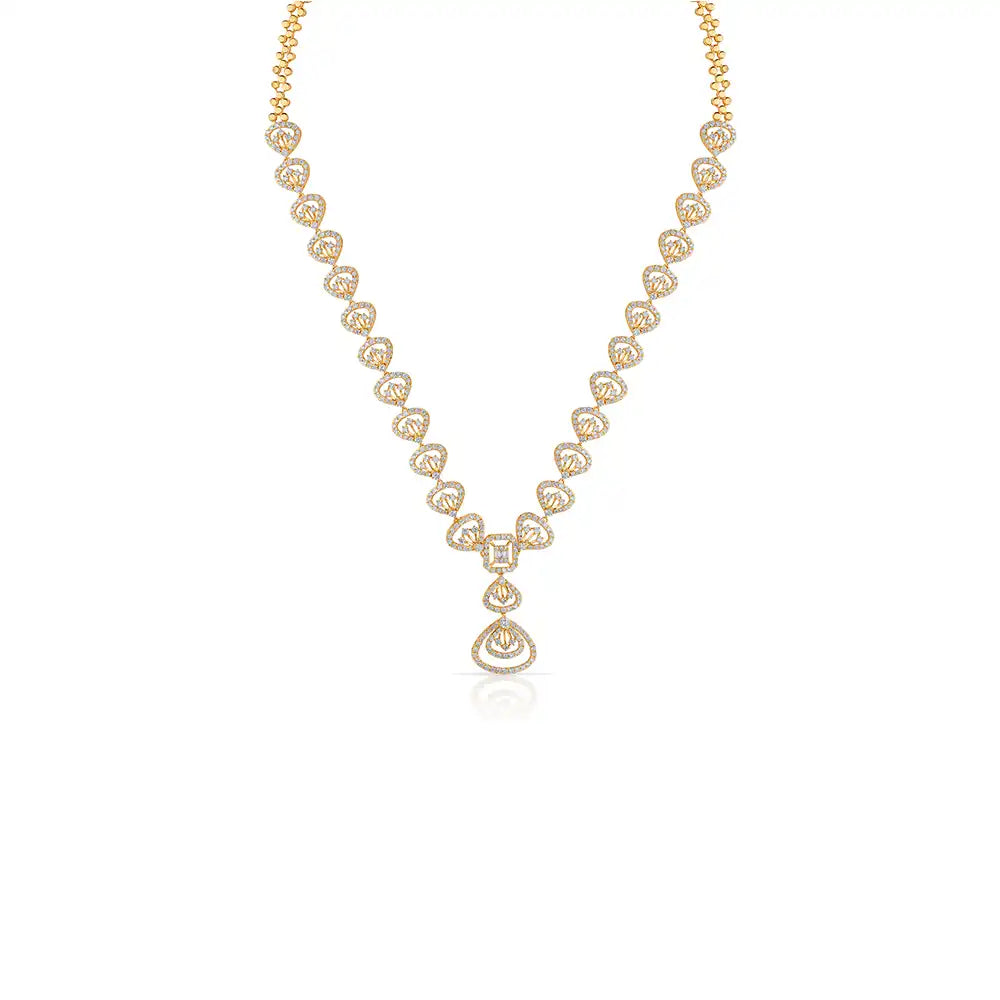 Elegant Necklace Set in Gold & Diamond
