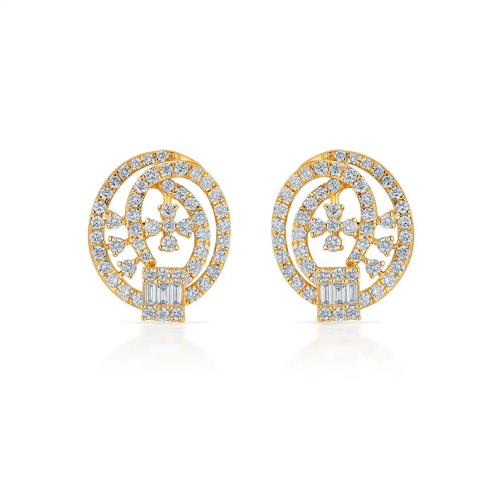 18K Gold Diamond Rounded Floral Pendant Set