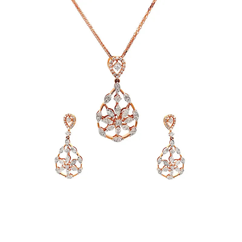 Floral Gold Diamond Pendant Set