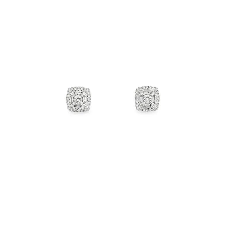 Square shaped Diamond Pendant Set