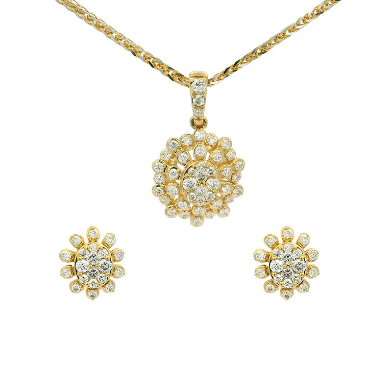 Elegant Gold Diamond Pendant Set