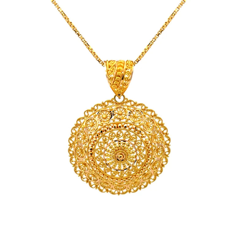 Filigree Round Yellow Gold Pendant
