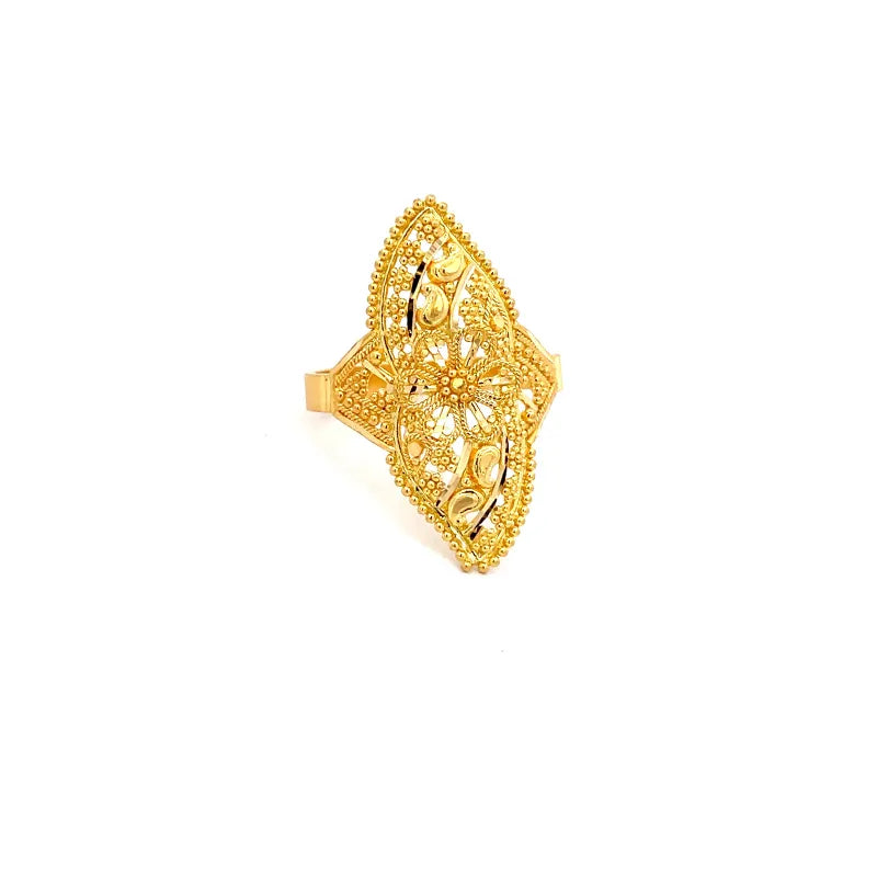 Elegant 22k yellow gold ring in size 6.5 for timeless appeal