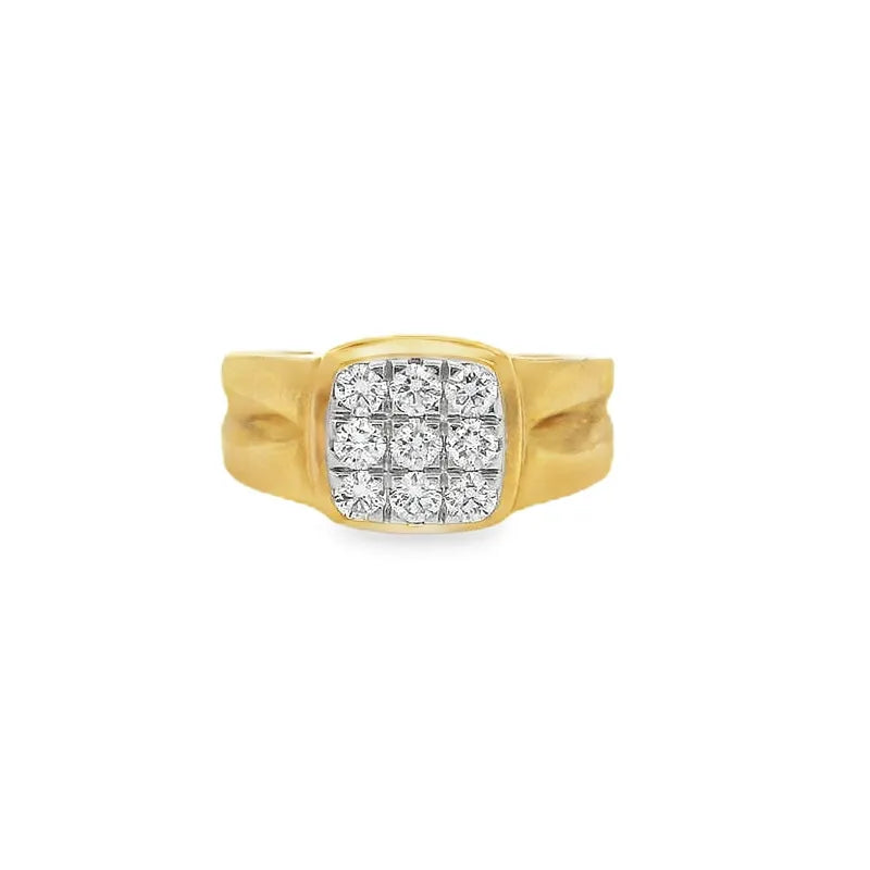 Elegant Men's Gold Diamond Ring