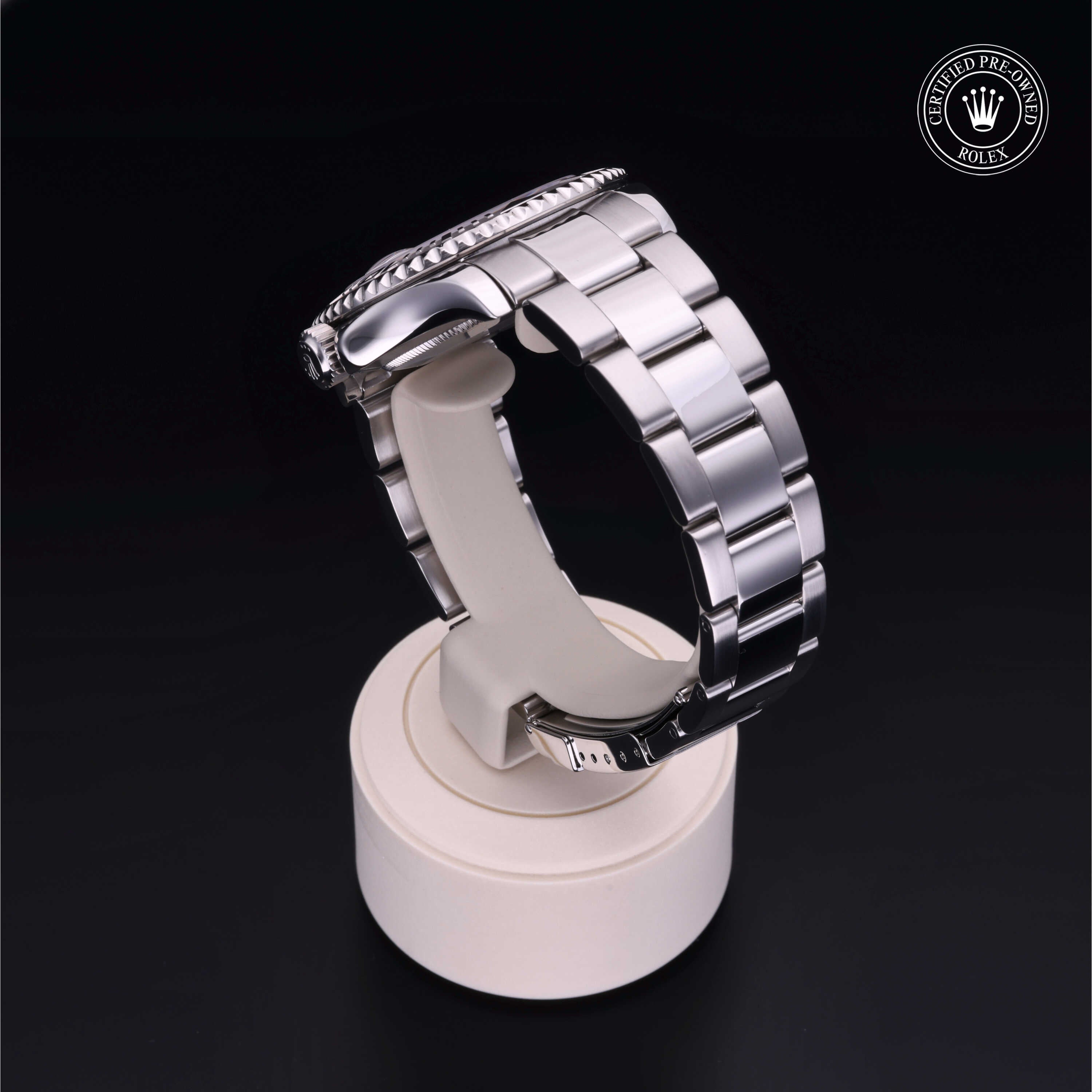 Oyster Perpetual Yacht-Master 40