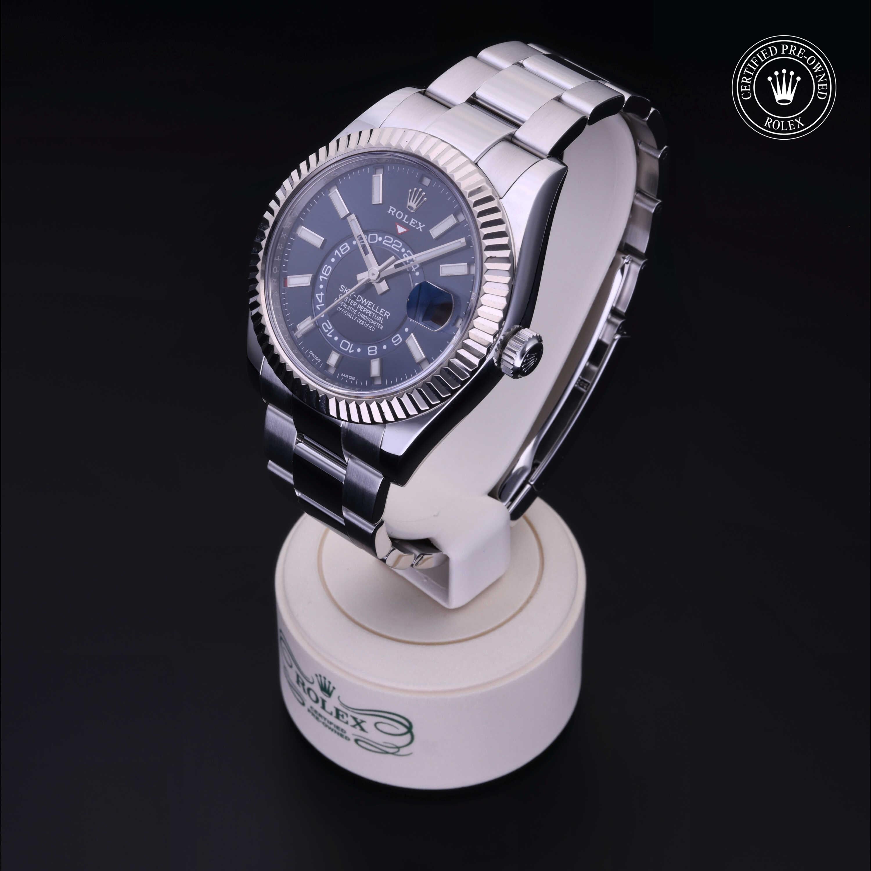 Oyster Perpetual Sky-Dweller