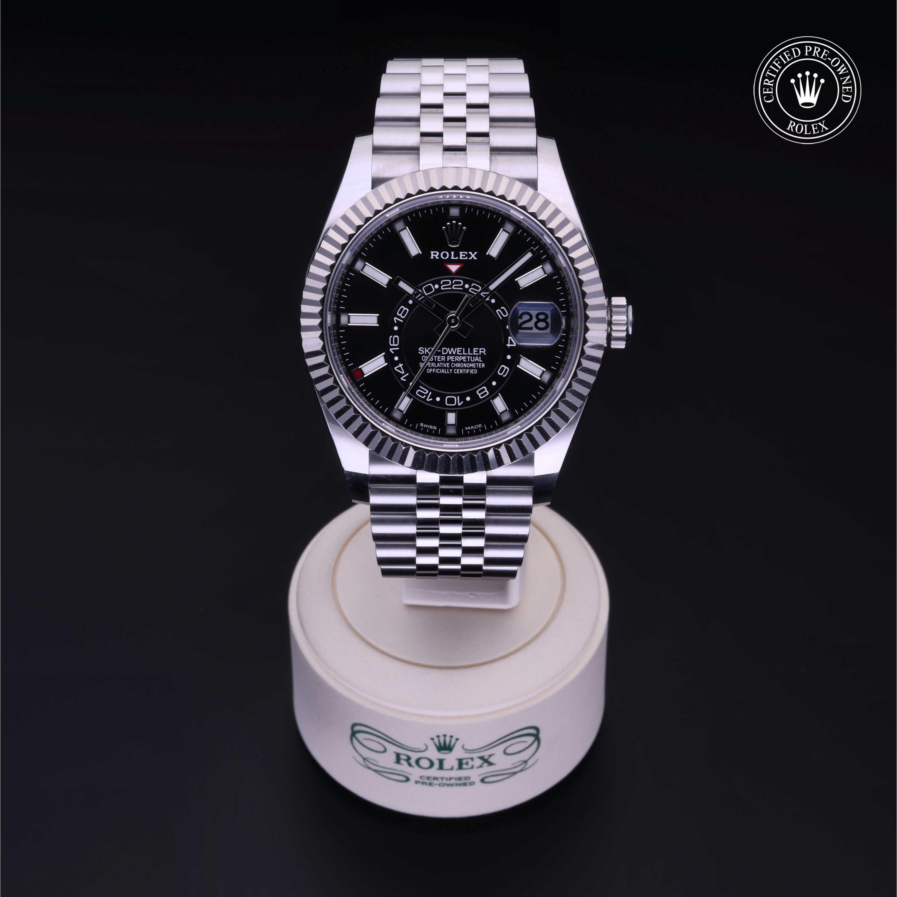 Oyster Perpetual Sky-Dweller