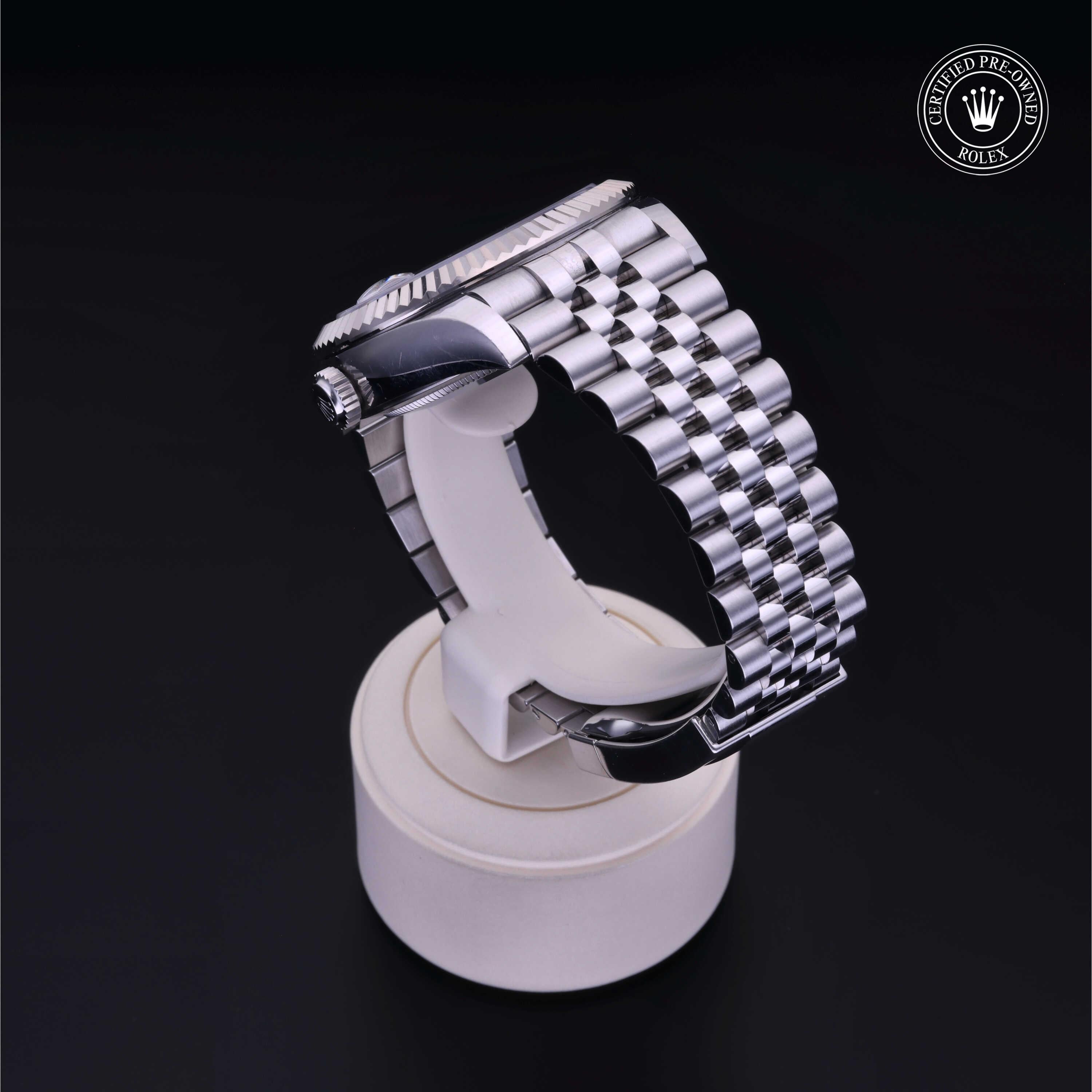 Oyster Perpetual Sky-Dweller