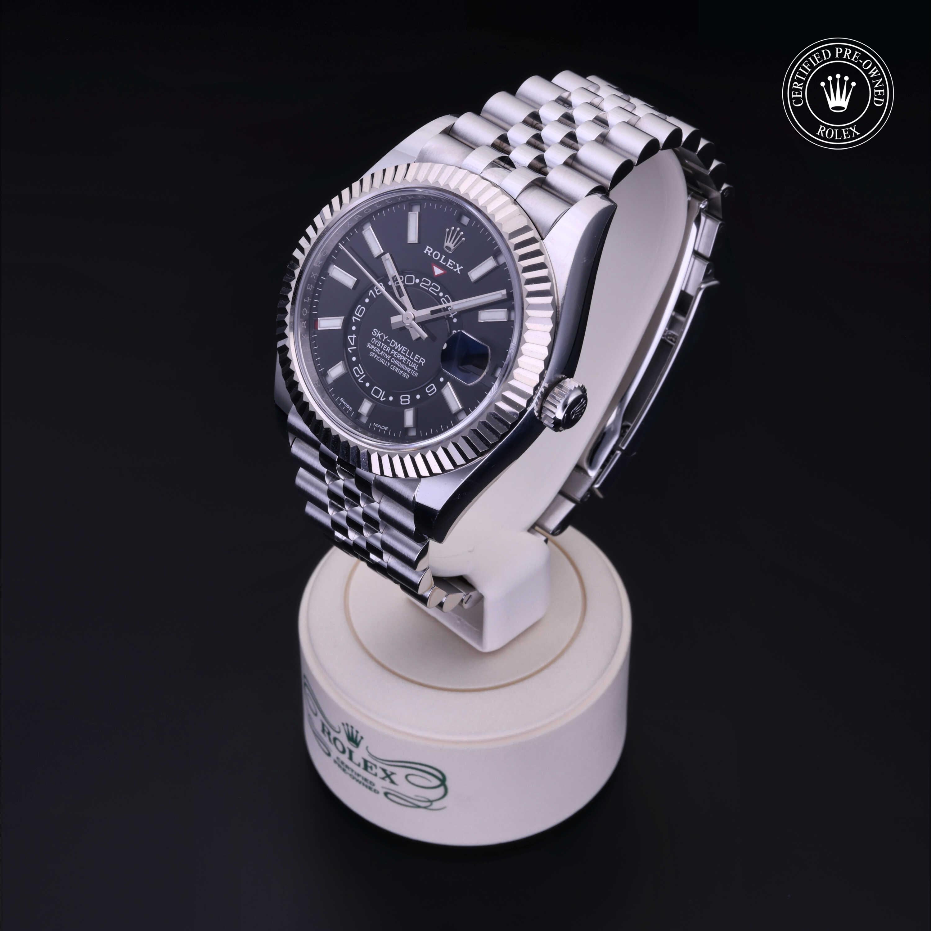 Oyster Perpetual Sky-Dweller