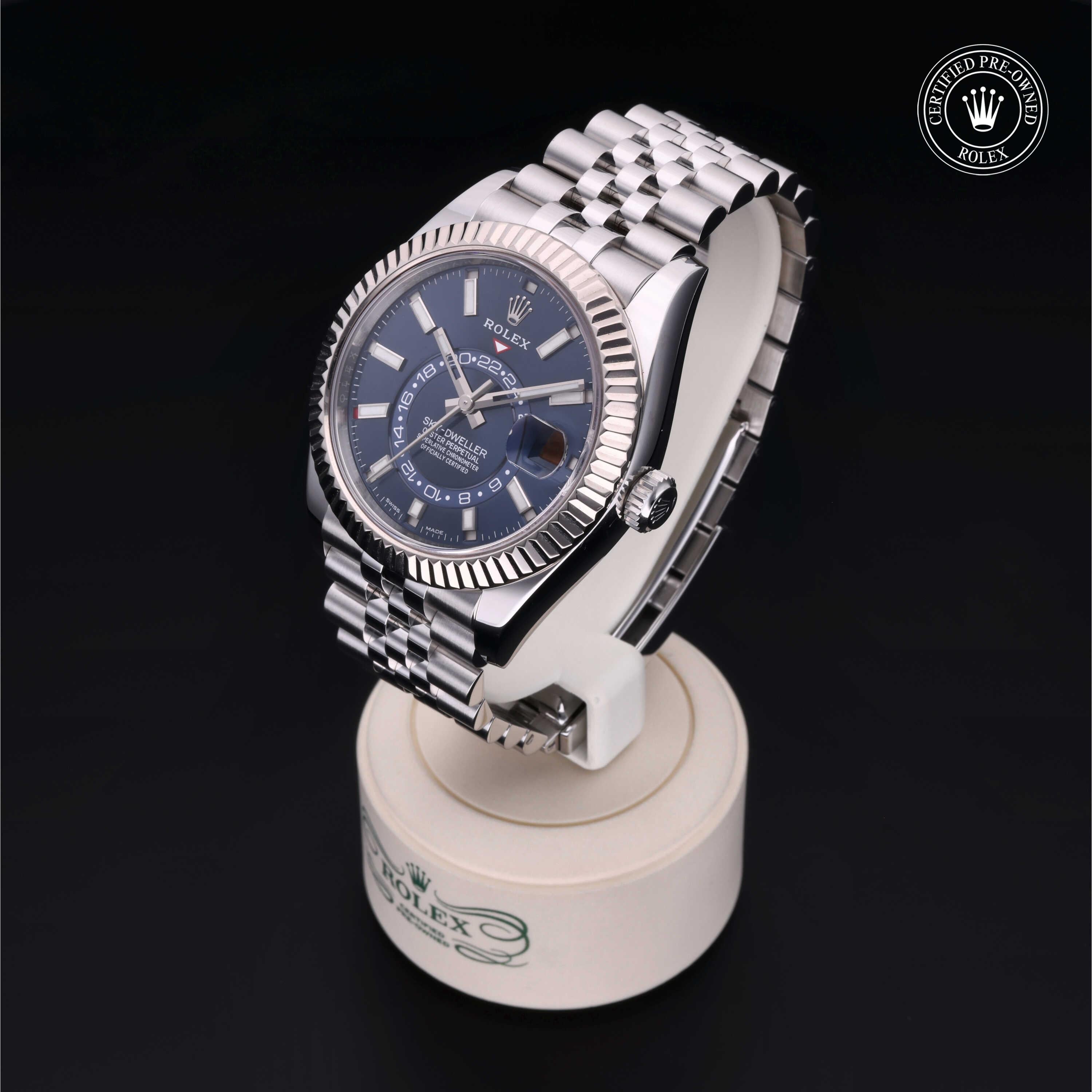 Oyster Perpetual Sky-Dweller