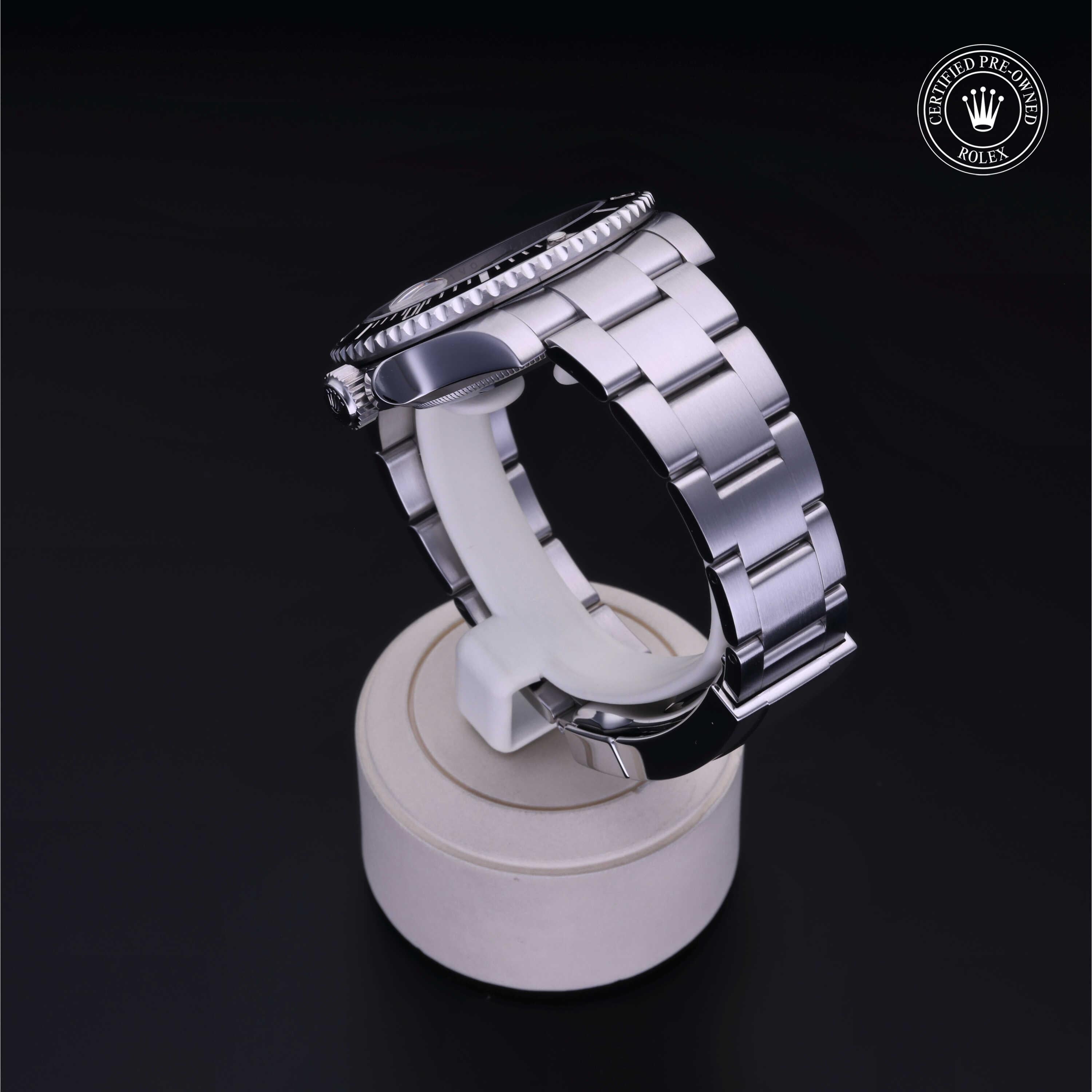 Oyster Perpetual Submariner Date
