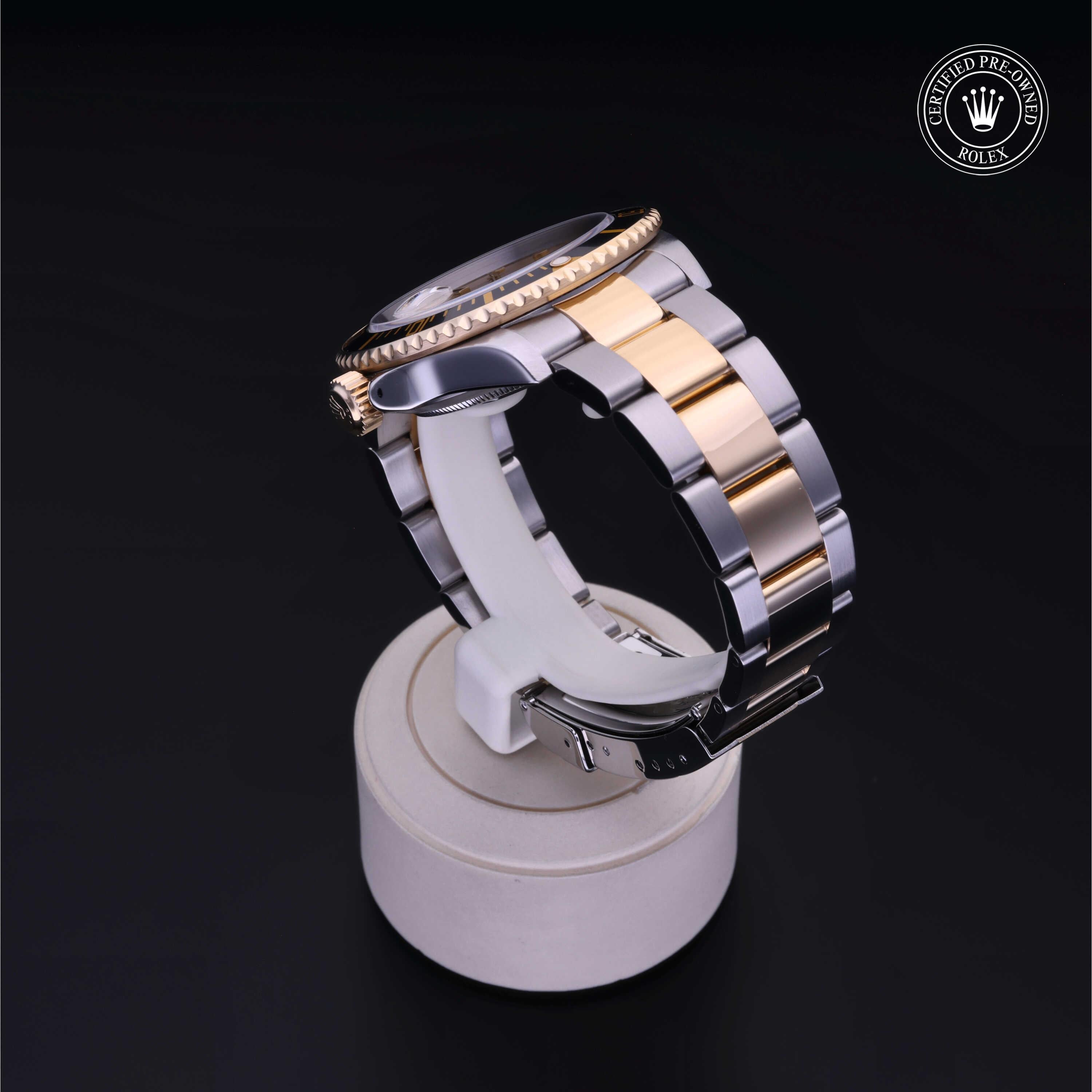 Oyster Perpetual Submariner Date