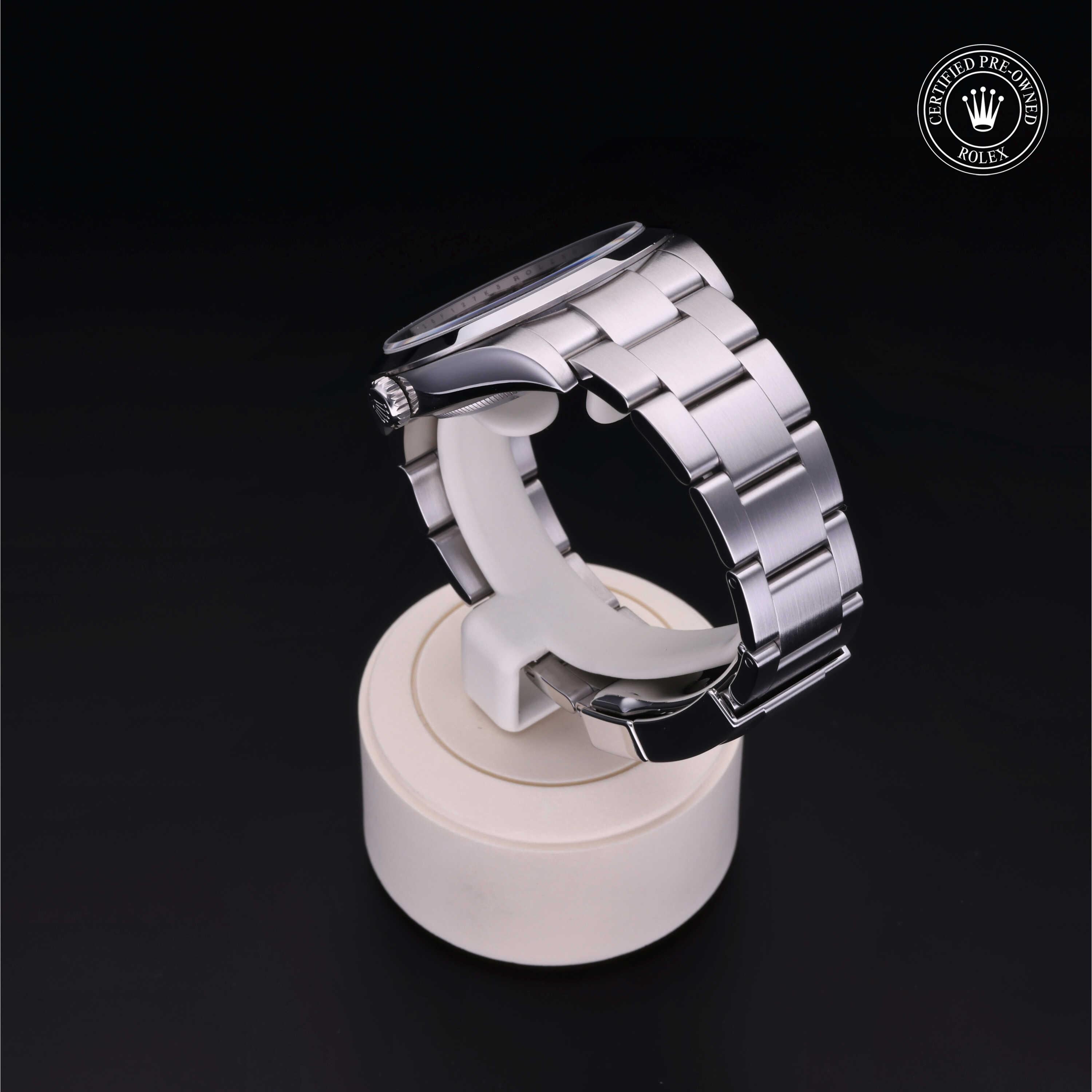 Oyster Perpetual Explorer