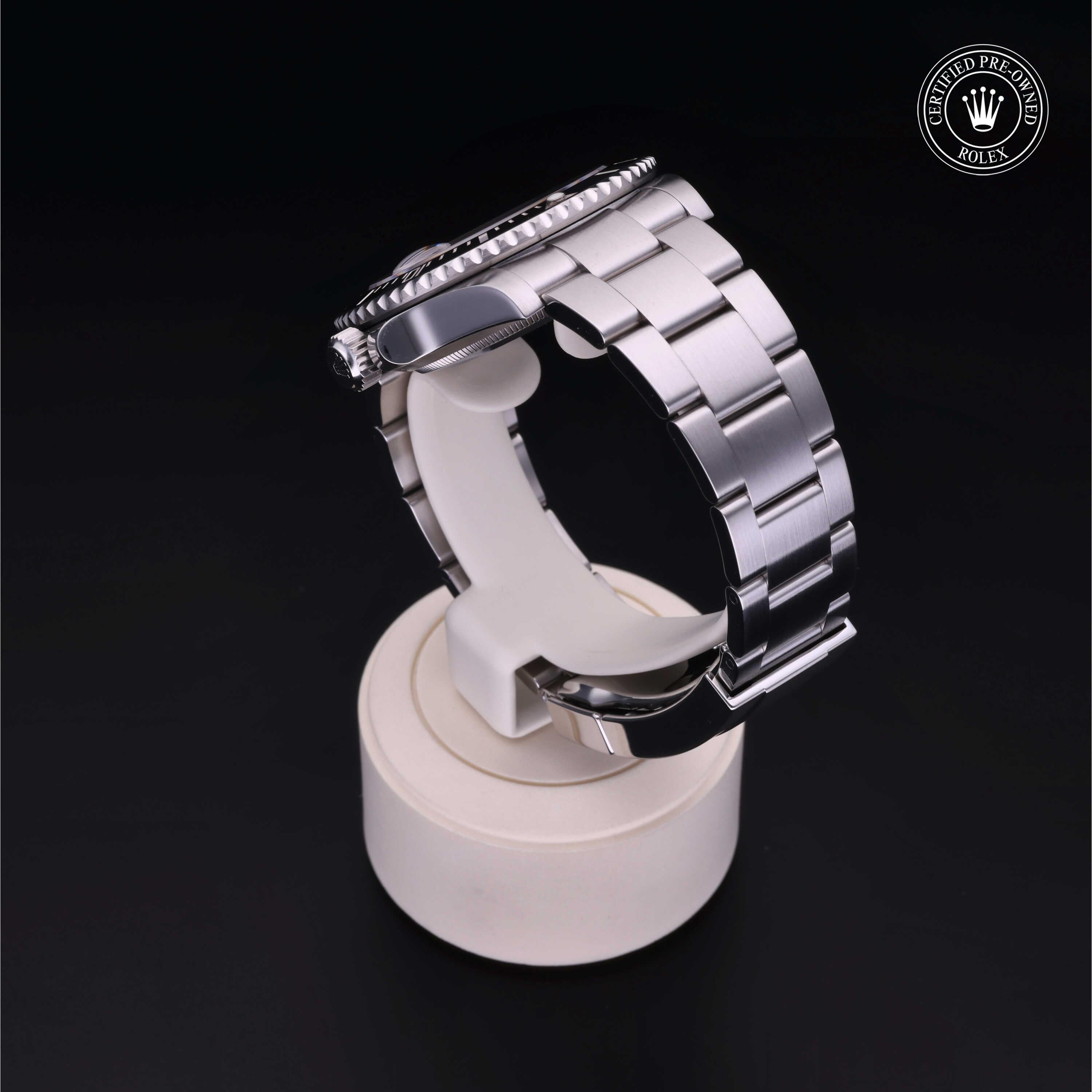 Oyster Perpetual Submariner Date