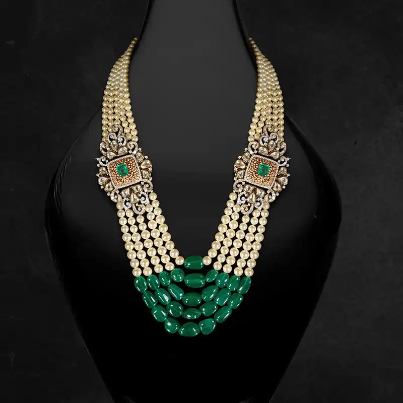 Emerald Pearl Diamond Necklace Set in 18K Gold