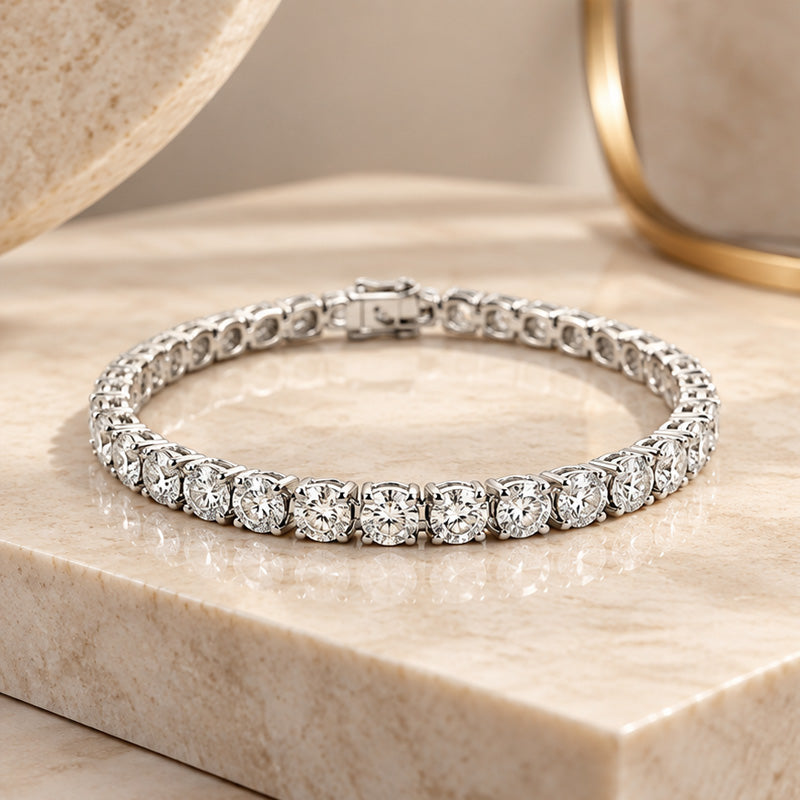 Classic Diamond Tennis Bracelet in White Gold