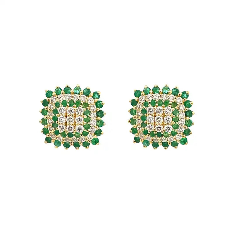 Cushion shaped Pendant Set in Diamond, Emerald in 18K Gold
