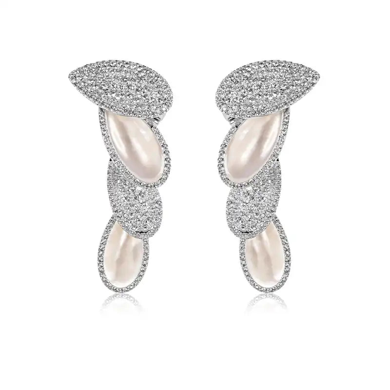 Diamond Mother of Pearl Necklace Set Diamond Mother of Pearl Necklace Set