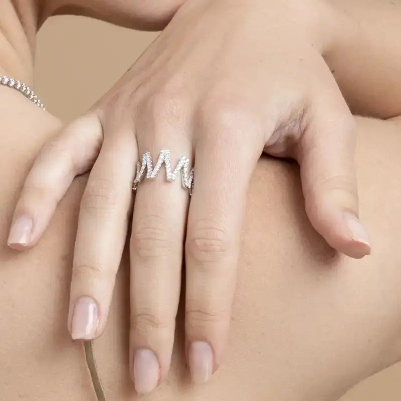 18K White Gold Diamond Ring