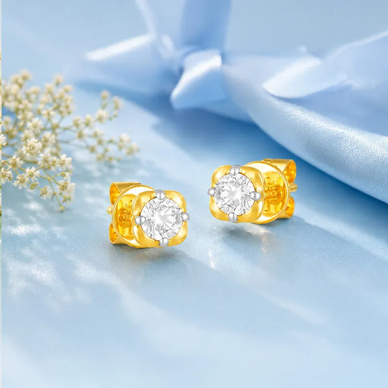 18K Yellow Gold Diamond Simple Cushion Stud Earrings