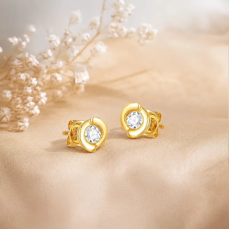 18K Yellow Gold Diamond Simple Spiral Stud Earrings