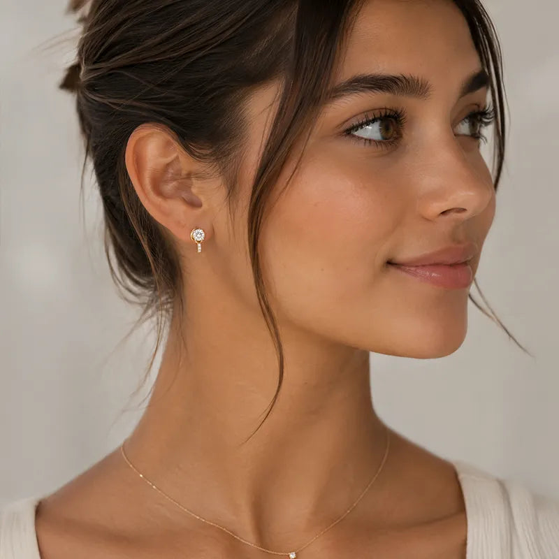 18K Yellow Gold Diamond Stud Earrings with stem