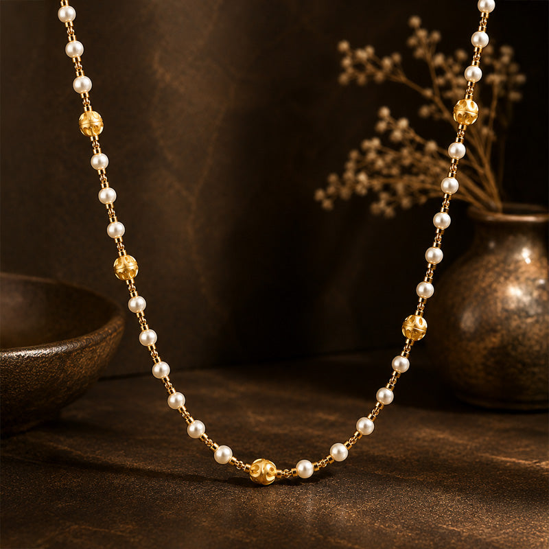 Elegant 22K Yellow Gold Chain Necklace with Delicate Pearl Accents for Women